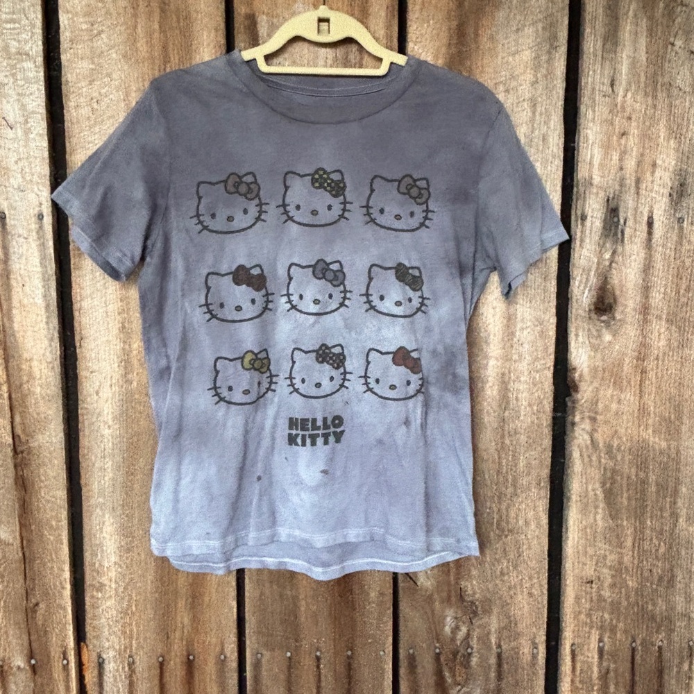 🐱 Hello Kitty Graphic T-Shirt | Vintage Style | Faded Blue |‎ Size M (Est.)